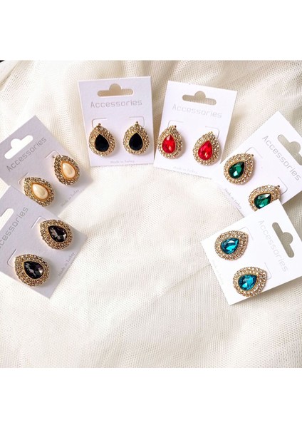 Parlak Taşlı Küpe ile Zarafetinizi Tamamlayın fiyatları