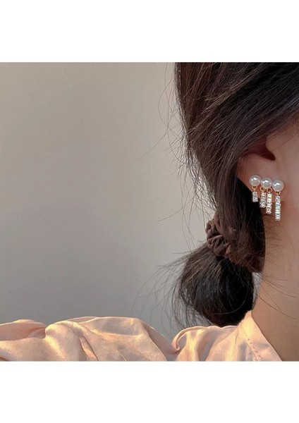 Şıklığınızı Tamamlayacak Özel Tasarım Kadın Küpe fırsatları