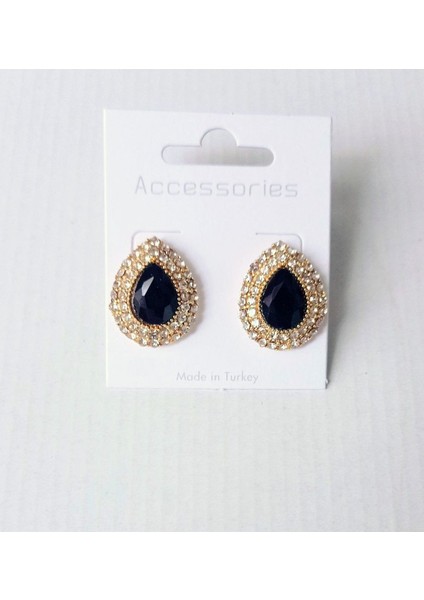 Zarif Taşlı Küpelerle Işıltınızı Yansıtın