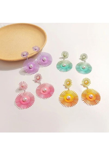 Şıklığınızı Tamamlayacak Zarif Incili Küpeler