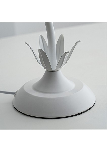 Retro Çiçek Zambak Masa Lambası Creatives Masa Lambası Abd Fişi Beyaz (Yurt Dışından) modelleri