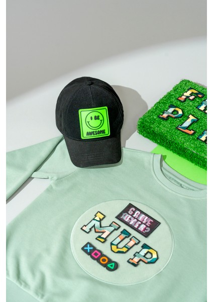 Be Awesome Gülenyüz Silikon Cırtlı Yama-Patch Sticker fiyatları