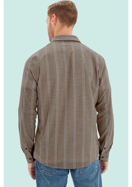 Erkek Slim Fit Ince Çizgili Gömlek Yaka Düğmeli Uzun Kollu Günlük Yaz Aylarının Vazgeçilmezi modelleri
