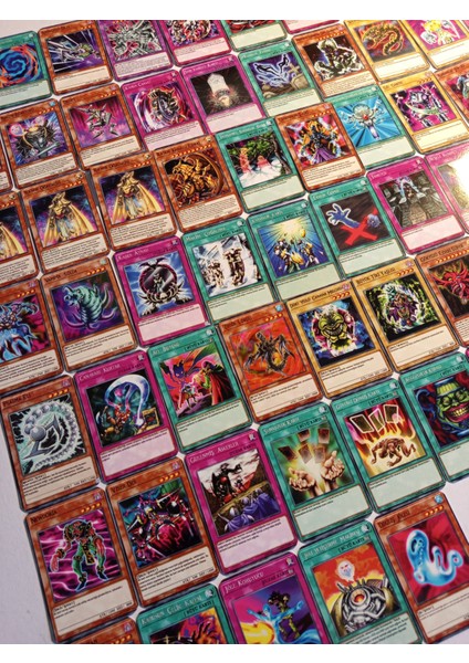Kartopya Yu-Gi-Oh! Marik Ishtar Destesi 65 Kart Kağıt Oyun Takımı Kahverengi Renkli