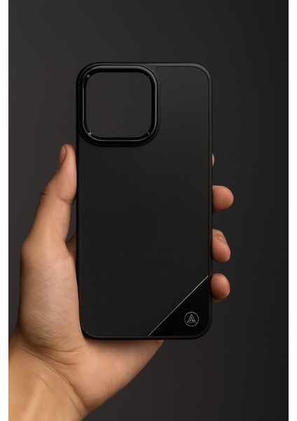 iPhone 16 Pro Max Premium Siyah Deri Serisi Koruyucu Kılıf fırsatları