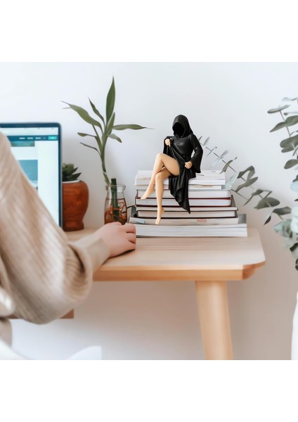 Mysterious Statue Siyah Cübbeli Kraliçe Heykeli Kitaplık Masaüstü Dekorasyonu (Yurt Dışından) modelleri