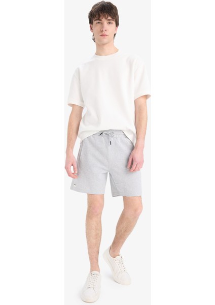 Slim Fit Dar Kesim Dar Paça Şort W7965AZ25SM