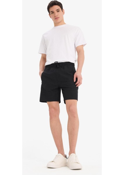 Slim Fit Dar Kesim Dar Paça Şort W7965AZ25SM