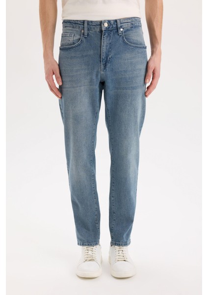 Slim Tapered Fit Dar Kalıp Normal Bel Daralan Paça Jean Pantolon E3336AX25SP indirimleri