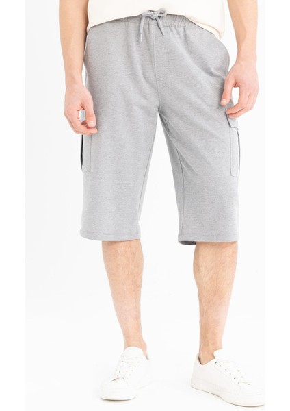 Slim Fit Dar Kesim Kargo Cepli Basic Düz Kapri Şort T4693AZ25SM indirimleri