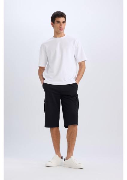 Slim Fit Dar Kesim Kargo Cepli Basic Düz Kapri Şort T4693AZ25SM