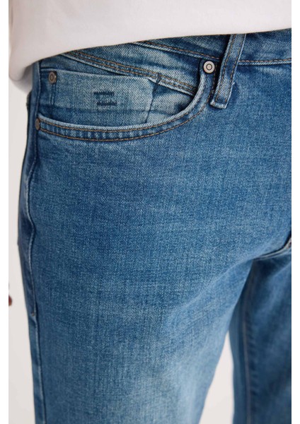 Pedro Slim Fit Dar Kalıp Normal Bel Dar Paça Jean Pantolon E5429ax25sp