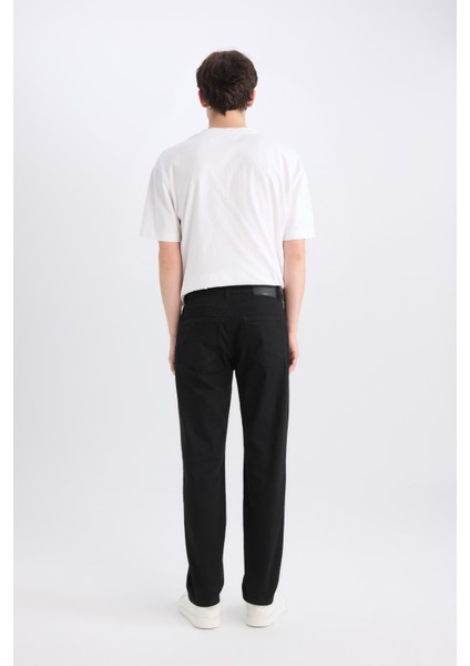 Sergio Regular Fit Solmayan Renk Normal Kalıp Normal Bel Boru Paça Siyah Jean Pantolon E6111AX25SP
