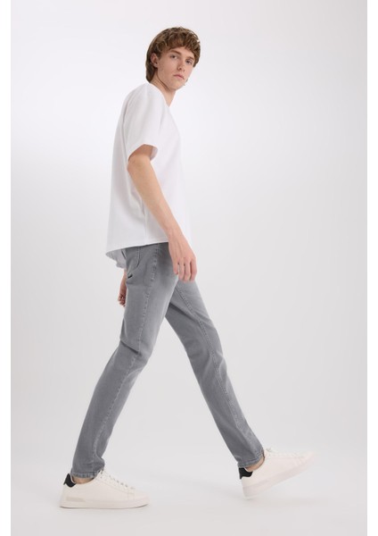 Pedro Slim Fit Dar Kalıp Normal Bel Dar Paça Jean Pantolon D9782AX25SP modelleri