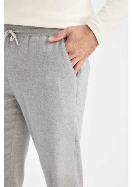 Jogger Pantolon Beli Bağcıklı Cepli Düz Paça D8641AX24AU fırsatları