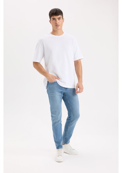 Slim Tapered Fit Dar Kalıp Normal Bel Daralan Paça Jean Pantolon D8745AX24AU modelleri