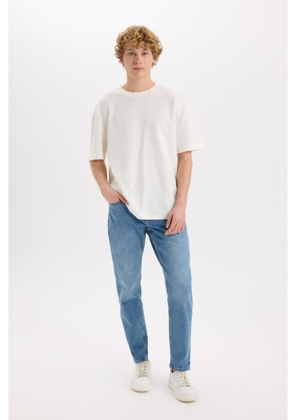 Slim Tapered Fit Dar Kalıp Normal Bel Daralan Paça Jean Pantolon D8745AX25SP modelleri