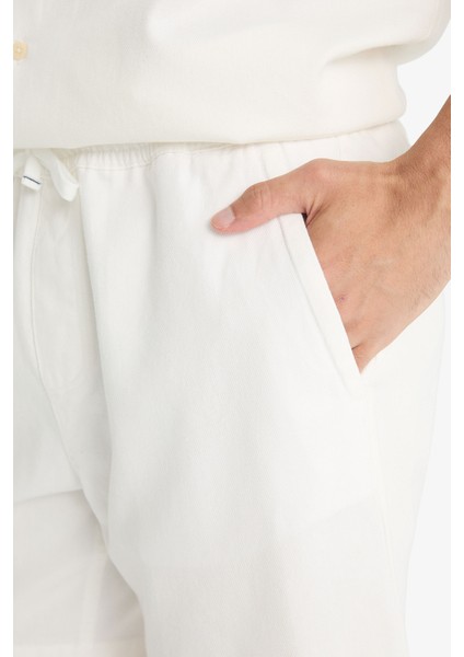 %100 Pamuk Yazlık Relax Fit Rahat Beyaz Jean Bermuda Şort Z4460AZ25SM