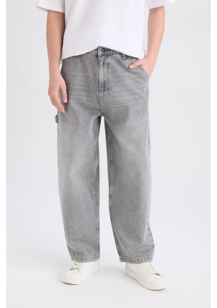 %100 Pamuk Skater Fit Geniş Kalıp Yüksek Bel Geniş Paça Jean Pantolon E6325AX25SP modelleri