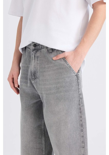 %100 Pamuk Skater Fit Geniş Kalıp Yüksek Bel Geniş Paça Jean Pantolon E6325AX25SP fırsatları