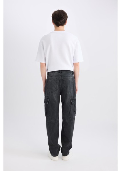 %100 Pamuk Relax Fit Rahat Kesim Geniş Paça Kargo Cepli Siyah Jean Pantolon E6694AX25SP