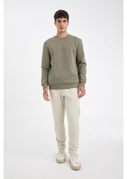 Relax Fit Kalın Jogger Eşofman Altı Basic Düz Beli Bağcıklı Lastikli Paça Cepli U7438AZ24AU fiyatları