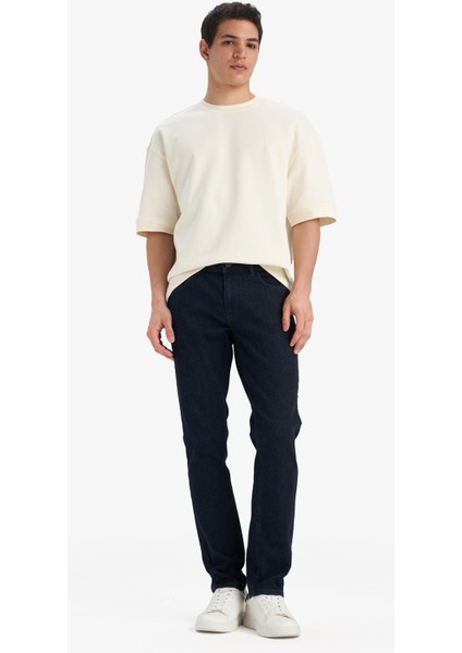 Pedro Slim Fit Dar Kalıp Normal Bel Dar Paça Jean Pantolon E8853AX25SP modelleri