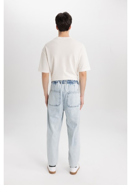 %100 Pamuk Relaxed Slouchy Fit Rahat Kesim Havuç Kalıp Normal Bel Daralan Paça Jean Pantolon B8321AX24SM