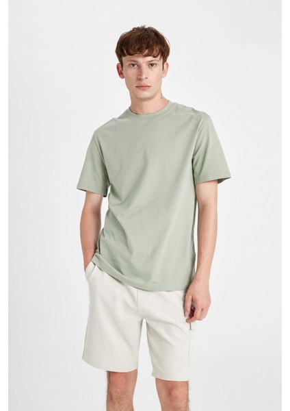 Regular Fit Düz Paça Kargo Cepli Basic Düz Şort B8796AX24SM fiyatları