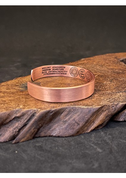 %100 Saf Bakır Zırh Dualı Şans Rakamlı Koruma Tılsımlı Bakır Bileklik Koruyucu Bakır Kelepçe fiyatları