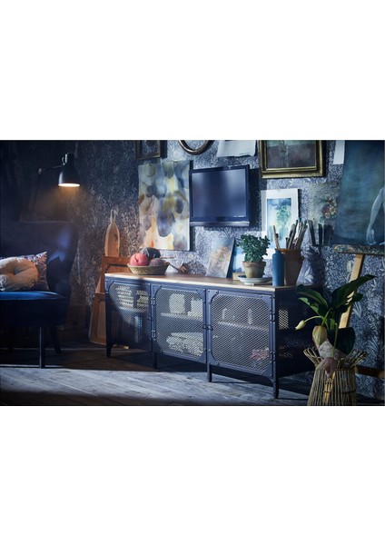 Fjällbo Tv Sehpası 150 x 54 cm Siyah Çelik ve Masif Çam Kumanda Sinyallerini Geçirir Metal Kafesli Depolamalı