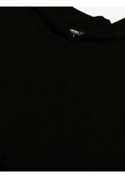 Kanguru Cepli Lastik Detaylı Uzun Kollu Kapüşonlu Sweatshirt indirimleri