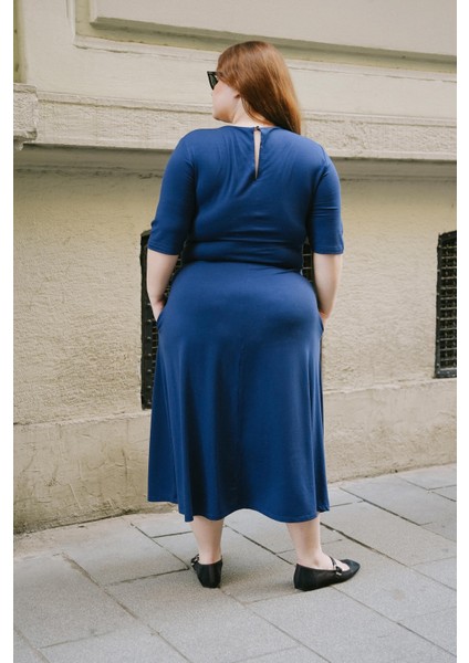 Amelıa Bisiklet Yaka Büyük Beden Elbise Lacivert fırsatları