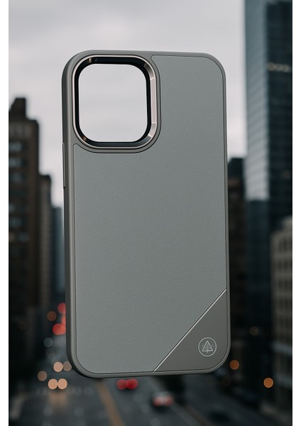 iPhone 16 Pro Max Premium Gri Deri Serisi Koruyucu Kılıf