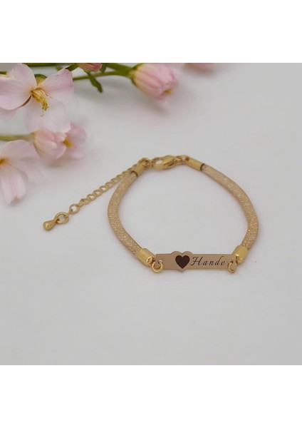 14 Ayar Altın Plakalı Hande Ismine Özel Hasır Kordonlu Kalp Figürlü Hediye BILEKLIK-414ISIM fiyatları