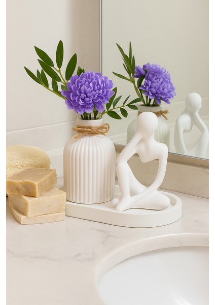 Minimalist Heykel ve Vazo Seti – Dekoratif El Yapımı Beton Tepsi Üzerinde Estetik Tasarım modelleri