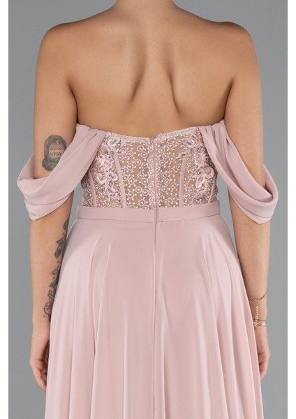 Işlemeli Kayık Yaka Yırtmaçlı Uzun Şifon Abiye ABU3310 indirimleri