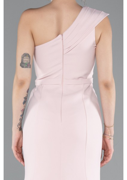 Tek Omuz Bacak Dekolteli Uzun Abiye ABU4793 indirimleri