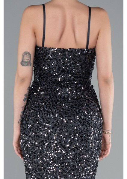 Yırtmaçlı Göğüs Drapeli Uzun Pullu Abiye Elbise ABU4842 fırsatları