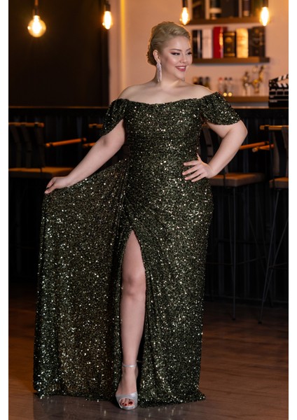 Kayık Yaka Yırtmaçlı Uzun Pullu Büyük Beden Abiye ABU4863