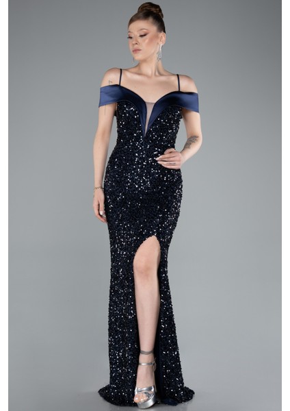 Kayık Yaka Bacak Dekolteli Uzun Pullu Abiye Elbise ABU4929