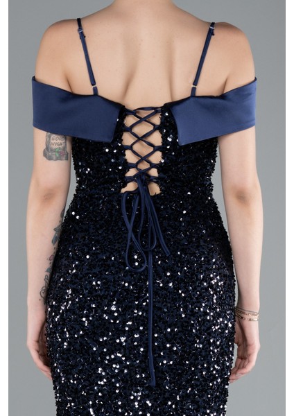 Kayık Yaka Bacak Dekolteli Uzun Pullu Abiye Elbise ABU4929 fırsatları