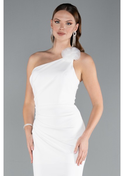 Tek Omuz Yırtmaçlı Uzun Abiye Elbise ABU4891 fırsatları