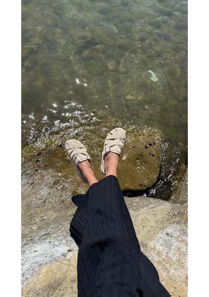 Bej Süet Sepet Model Tokalı Düz Kadın Terlik fiyatları