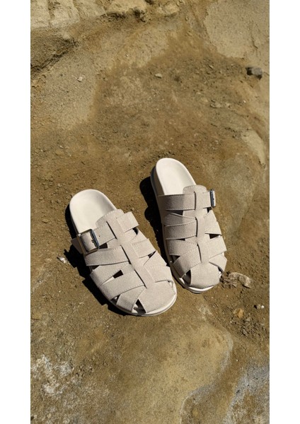 Bej Süet Sepet Model Tokalı Düz Kadın Terlik modelleri