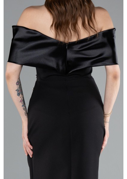 Saten Kayık Yaka Taşlı Uzun Abiye Elbise ABU4973 fırsatları