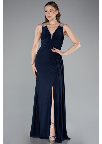 Kolsuz V Yaka Yırtmaçlı Uzun Abiye Elbise ABU4967