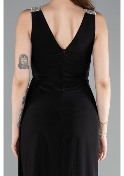 Kolsuz V Yaka Yırtmaçlı Uzun Abiye Elbise ABU4967 fırsatları