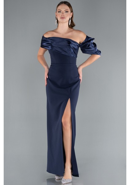 Bacak Dekolteli Uzun Büyük Beden Abiye Elbise ABU5047