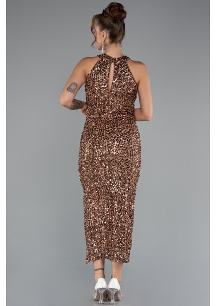 Halter Yaka Yırtmaçlı Midi Pullu Gece Elbisesi ABK2386 fiyatları